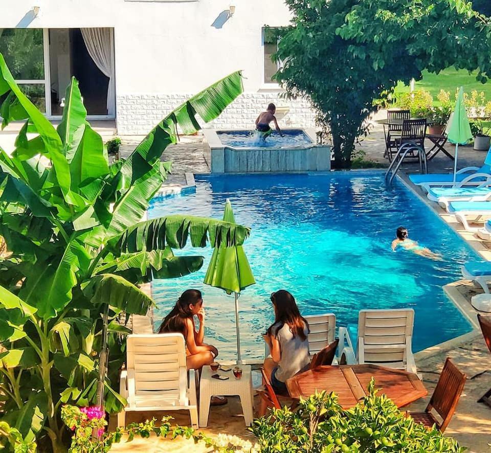 Parla Apart Hotel Çeşme Exteriér fotografie
